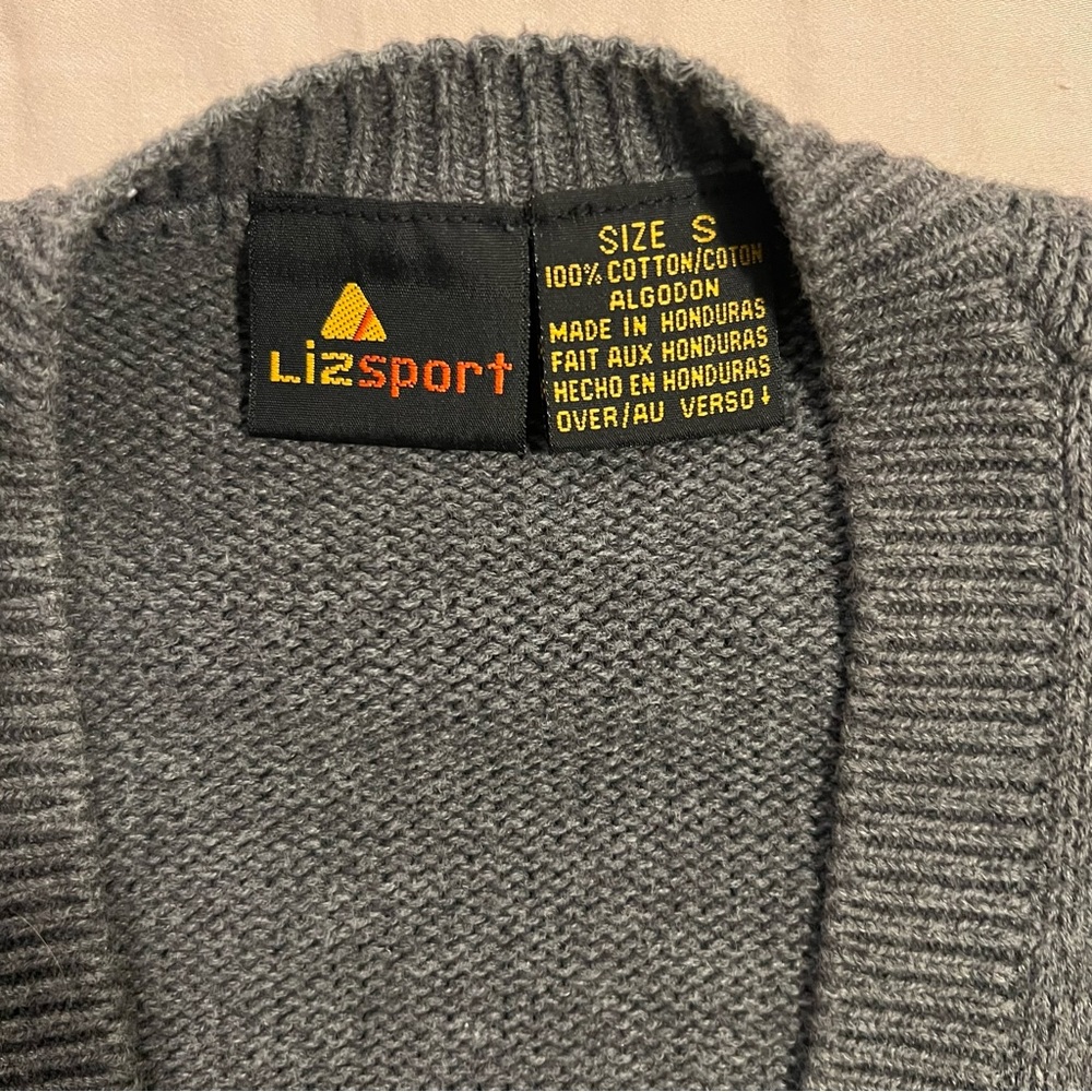 Lizsport Gray Knit Button Front Vest with Embroidered Diamond Pattern - Picture 2 of 5